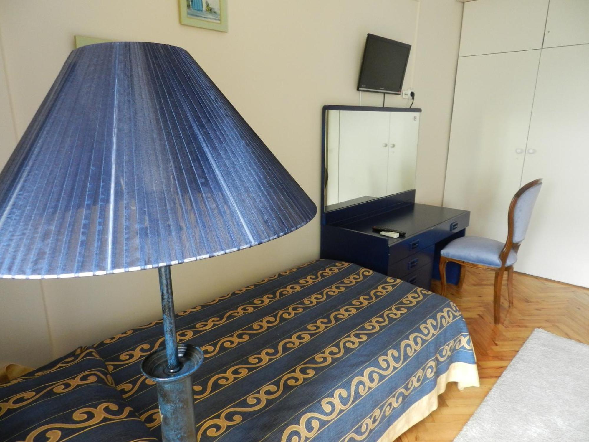 Berk Guest House - Grandma'S House Истанбул Стая снимка