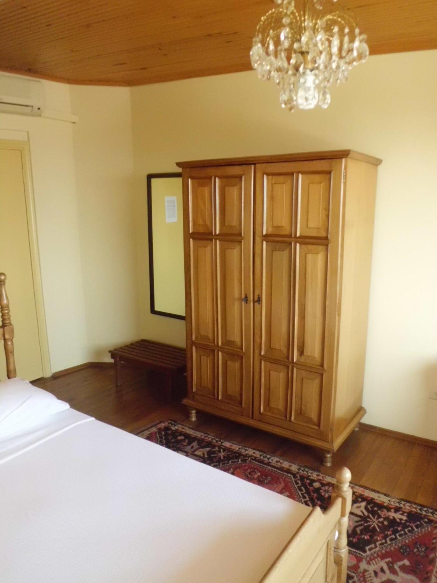 Berk Guest House - Grandma'S House Истанбул Стая снимка